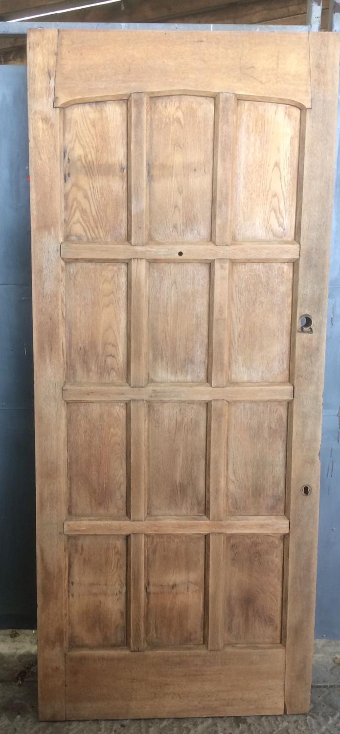 DE0716 A Solid Oak Door for External Use