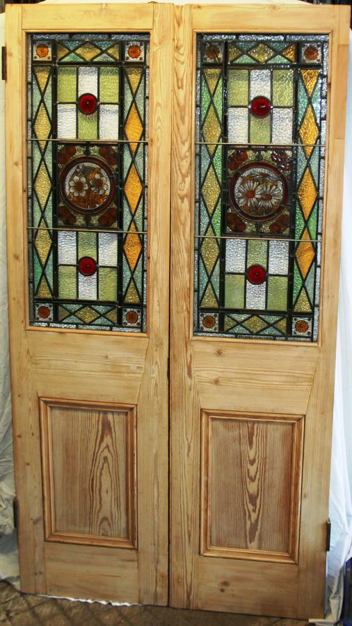 DP0227 A Beautiful Pair of Victorian Stained Glass Pine Doors