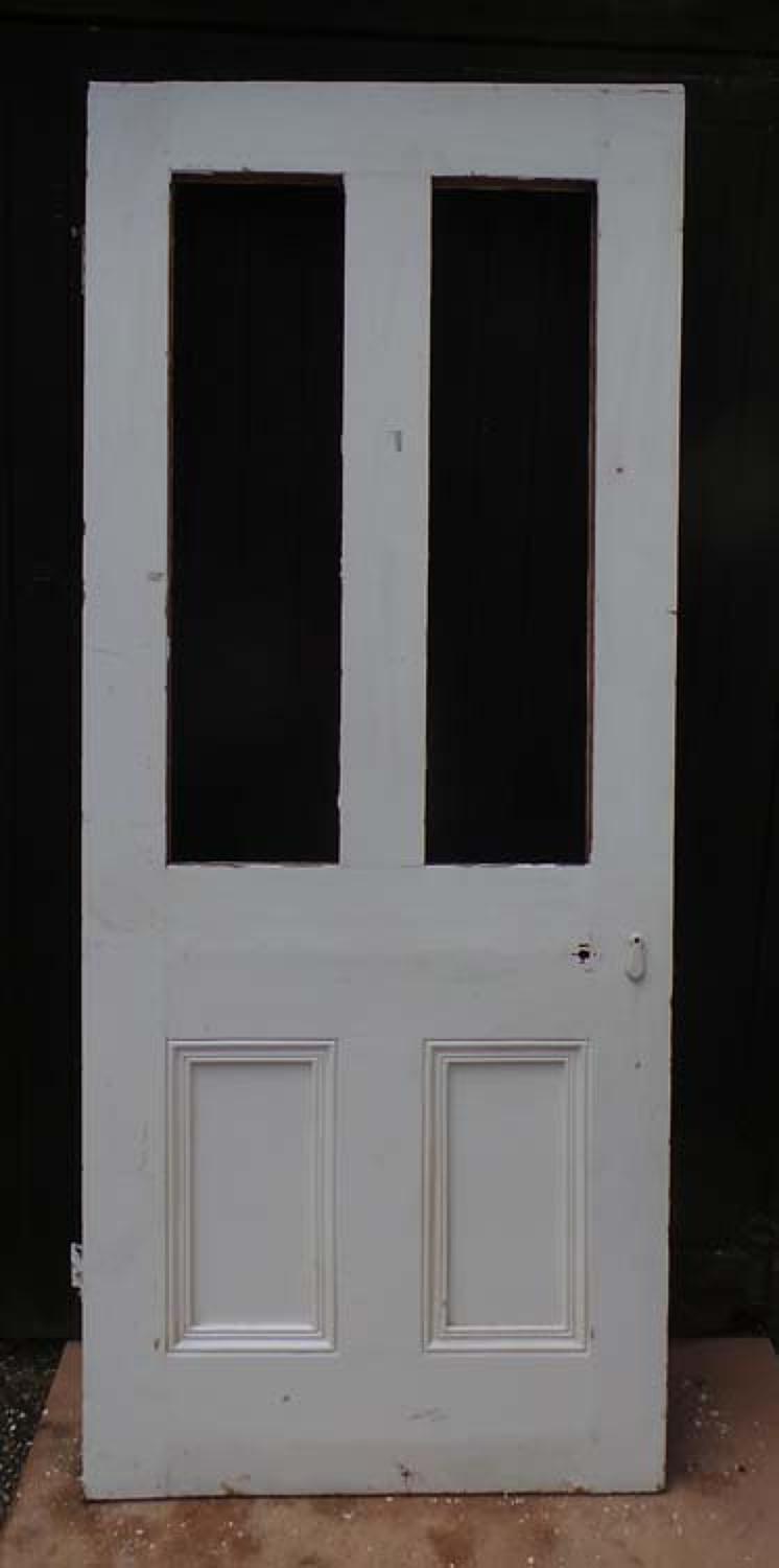 DB0466 A CLASSIC VICTORIAN LARGE PANELLED PINE DOOR