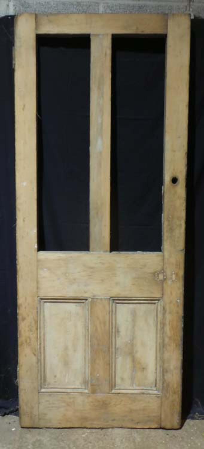 DB0609 A CLASSIC VICTORIAN PANELLED PINE DOOR