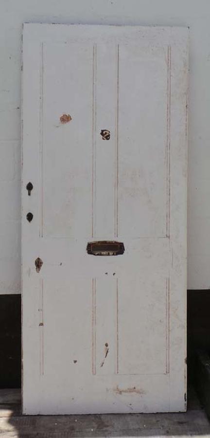 DE0614 LARGE VICTORIAN PINE PANELLED DOOR