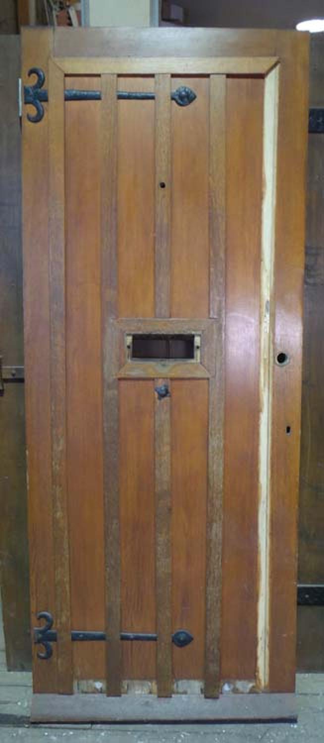 DE0653 STUNNING EDWARDIAN ARTS & CRAFTS OAK FRAMED PLANKED DOOR
