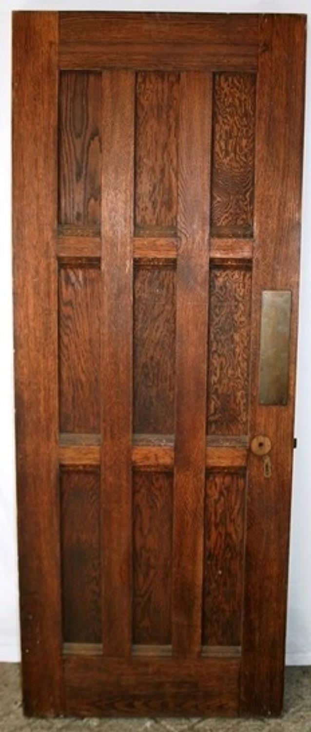 DI0639 An Edwardian, Veneered Oak Door for Internal Use
