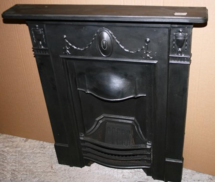 FC0016 An Elegant Neo-Georgian Cast Iron Fireplace
