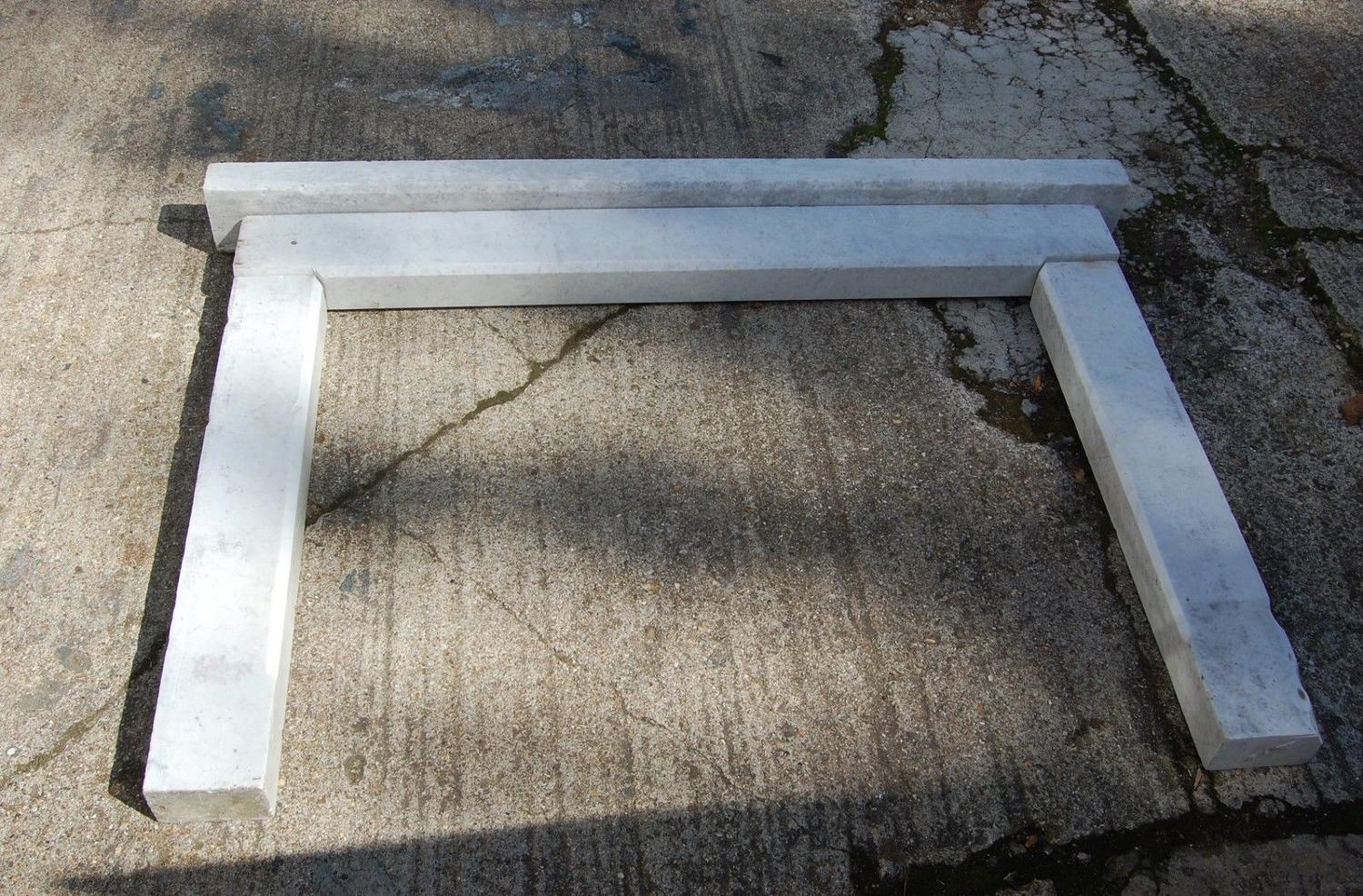 FS0020 A Lovely Carrara Marble Fire Surround
