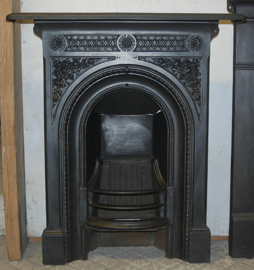FC0023 A Victorian Cast Iron Combination Bedroom Fireplace