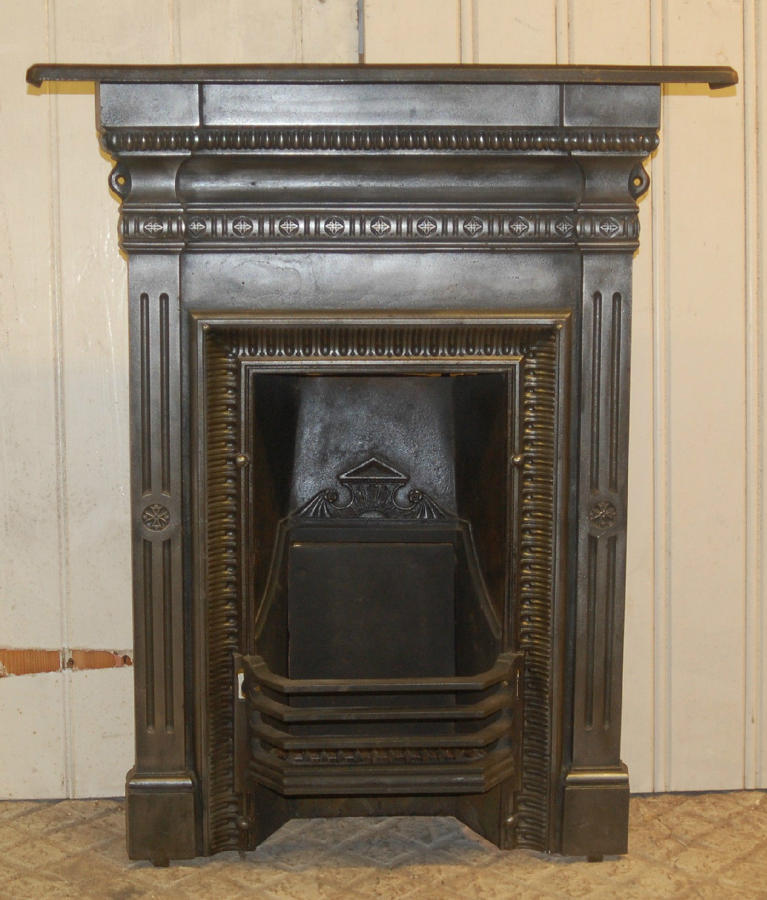 FC0028 A Decorative Victorian Cast Iron Combination Bedroom Fireplace