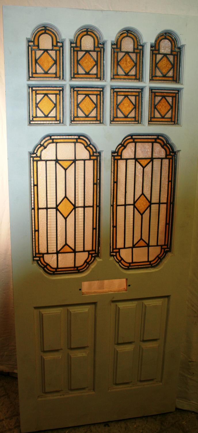DE0728 A Beautiful Victorian Front Door with Stained Glass Panels