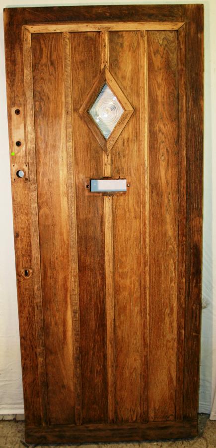 DE0733 A Reclaimed Oak Panelled Front Door with Glazed Panel