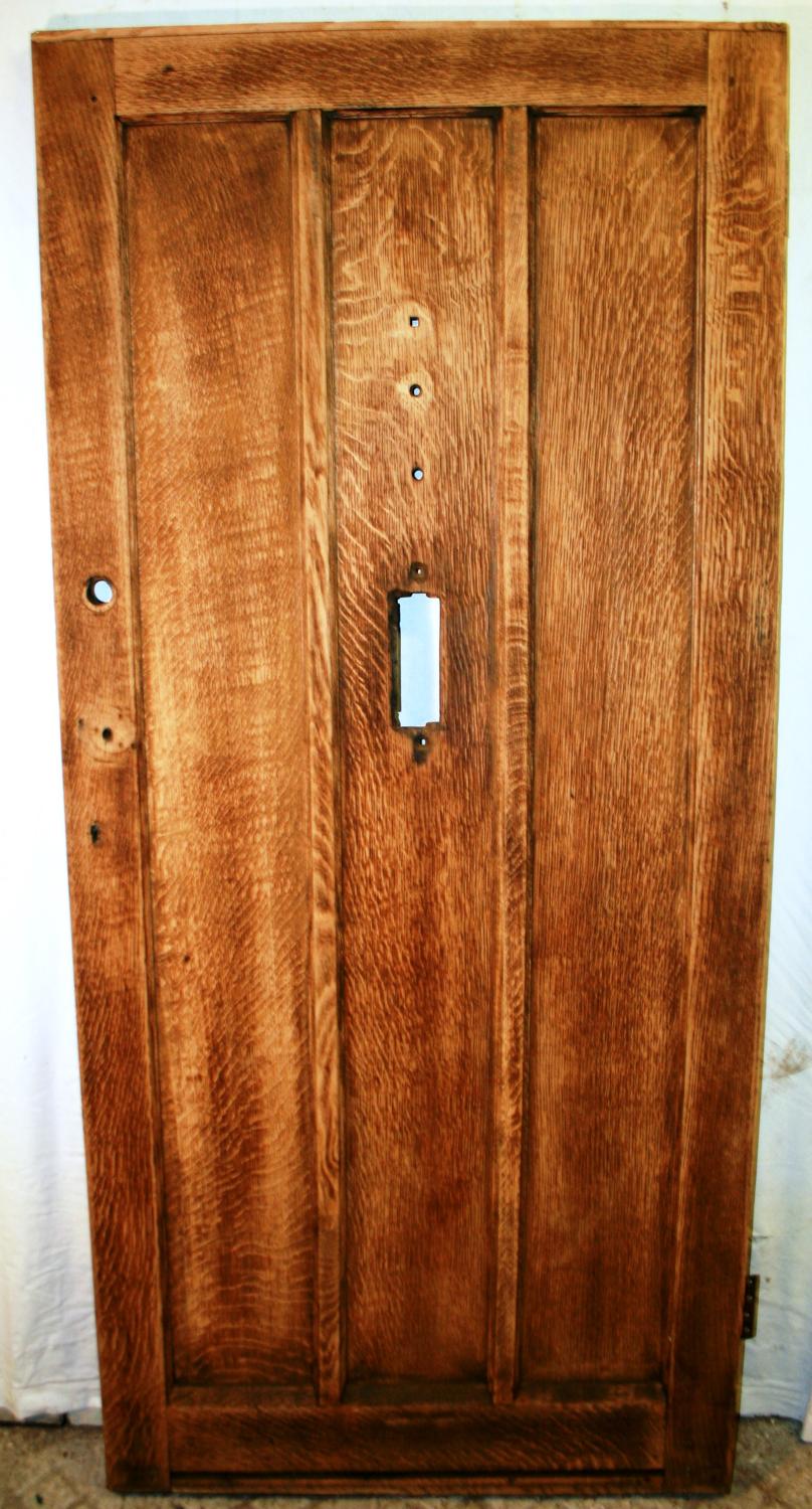 DE0736 A Reclaimed Oak Panelled Front Door