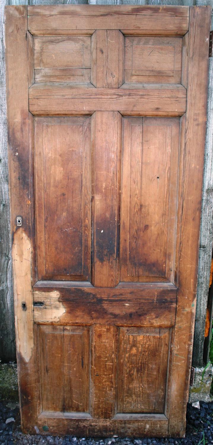 DB0512 Georgian Pine 6 Panel Door with Fielded Panels