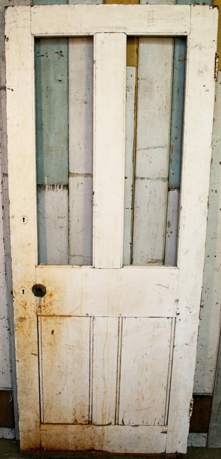 DB0389 A Sturdy Victorian 4 Panel Door, for Internal/External Use