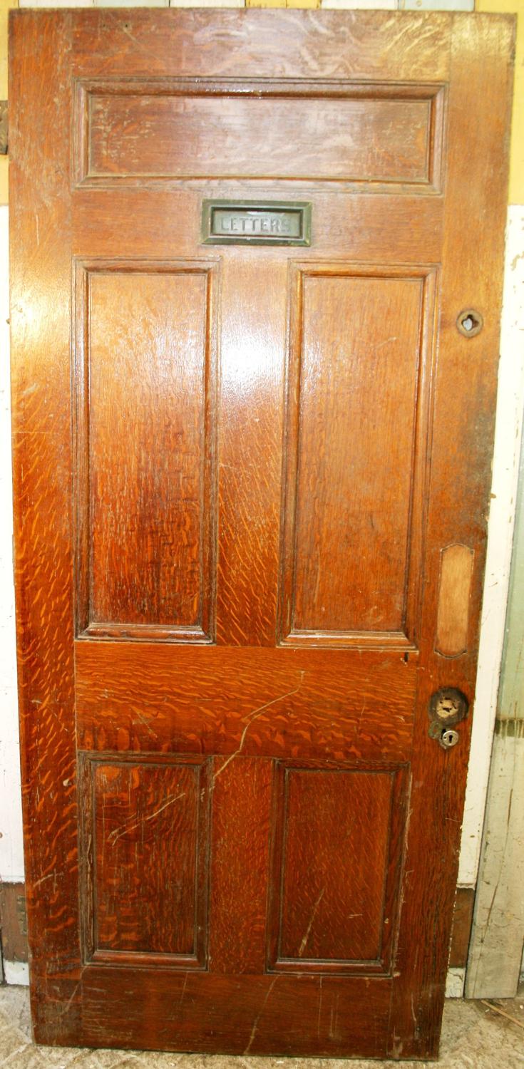 DI0450 An Edwardian 5 Panel, Oak Veneered Door for Internal Use
