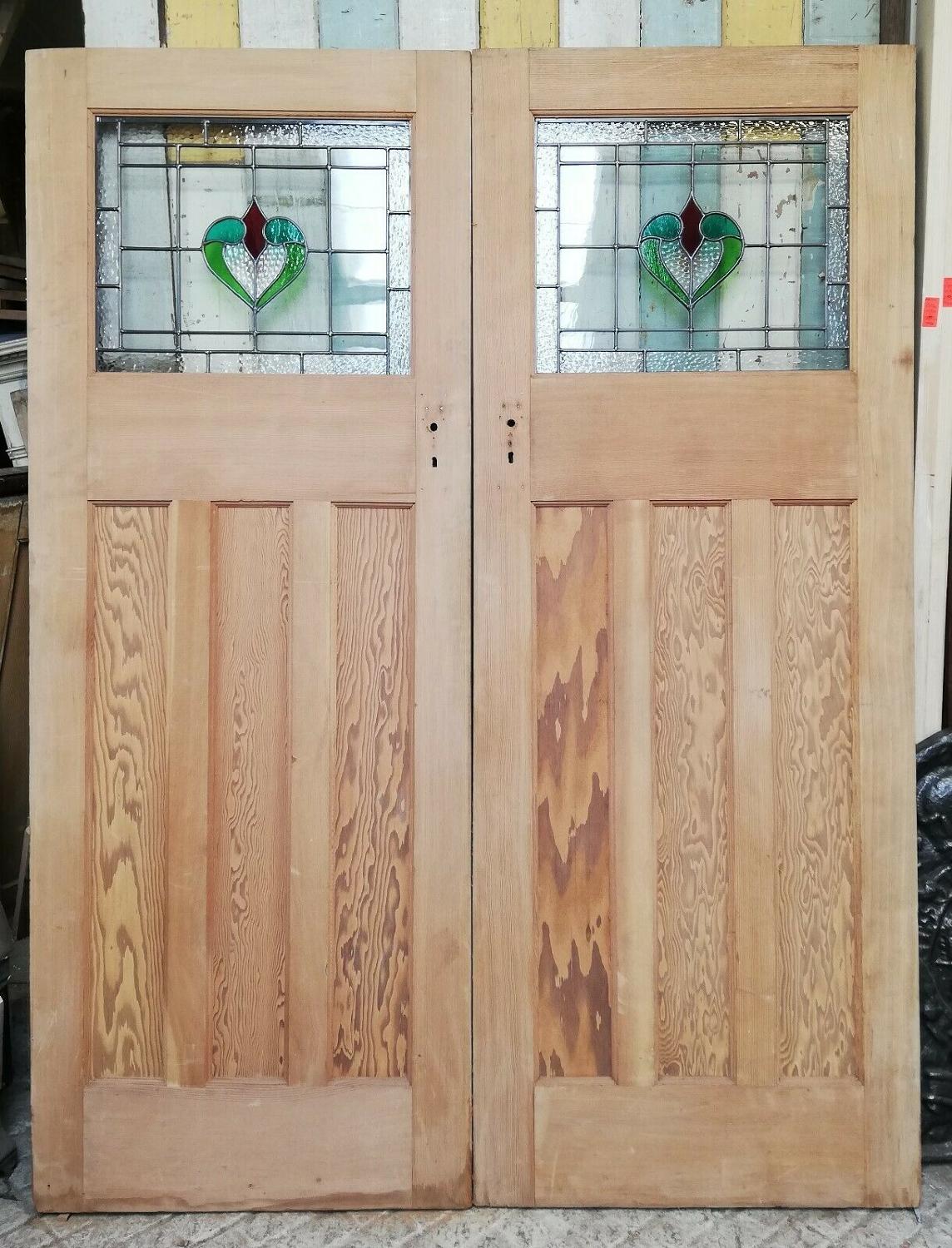 DP0263 PAIR OF PITCH PINE EDWARDIAN STAINED GLASS INTERNAL DOORS