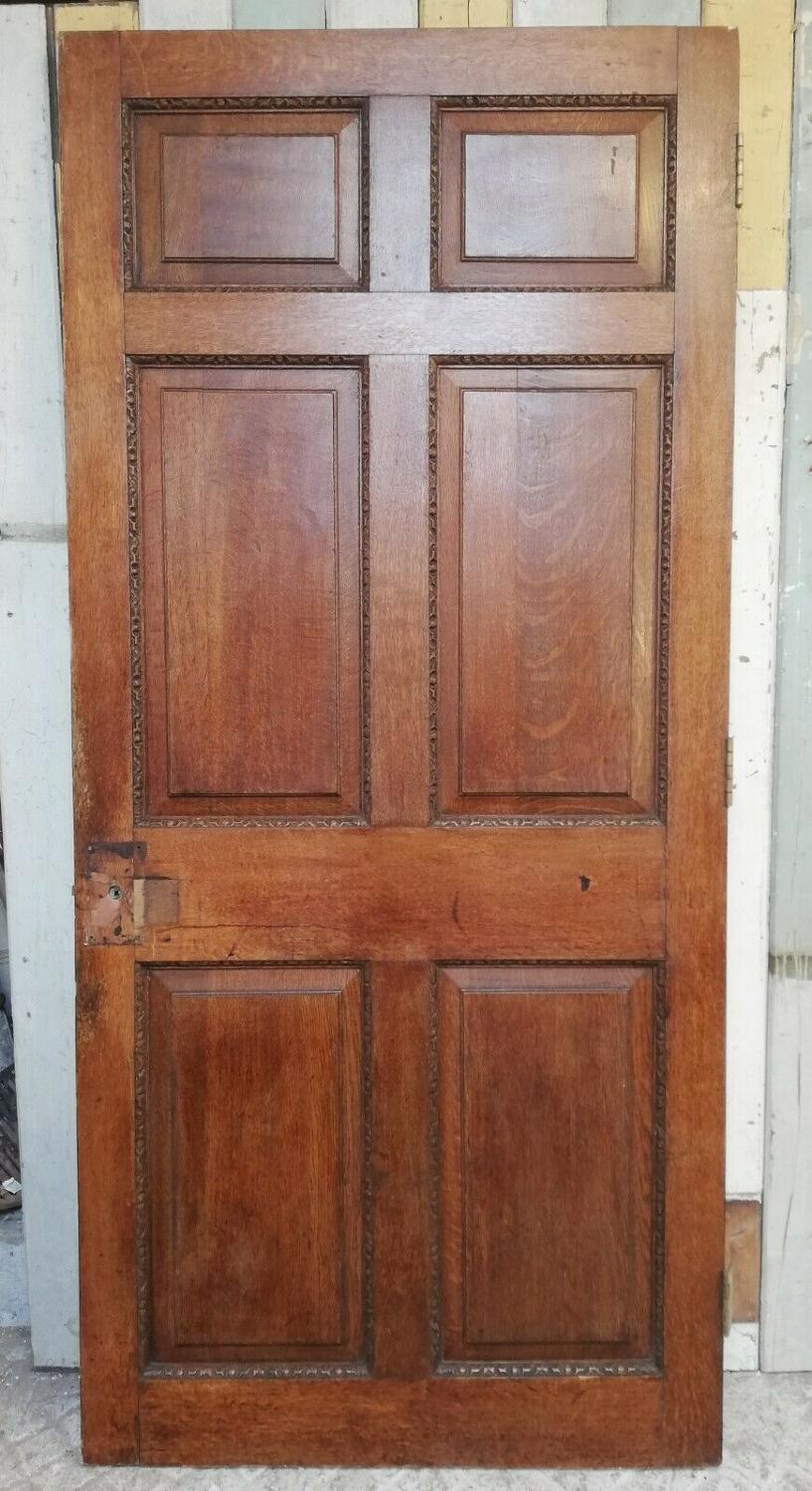DI0679 A GEORGIAN STYLE VICTORIAN HAND CARVED OAK INTERNAL DOOR