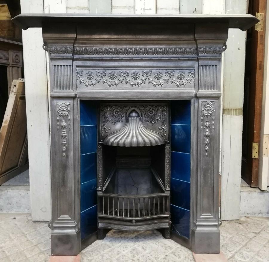 FC0060 AN ATTRACTIVE LARGE VICTORIAN TILED COMBINATION FIRE