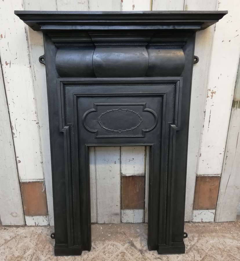 FF0010 A CLASSIC STYLE RECLAIMED EDWARDIAN CAST IRON FIRE FRONT