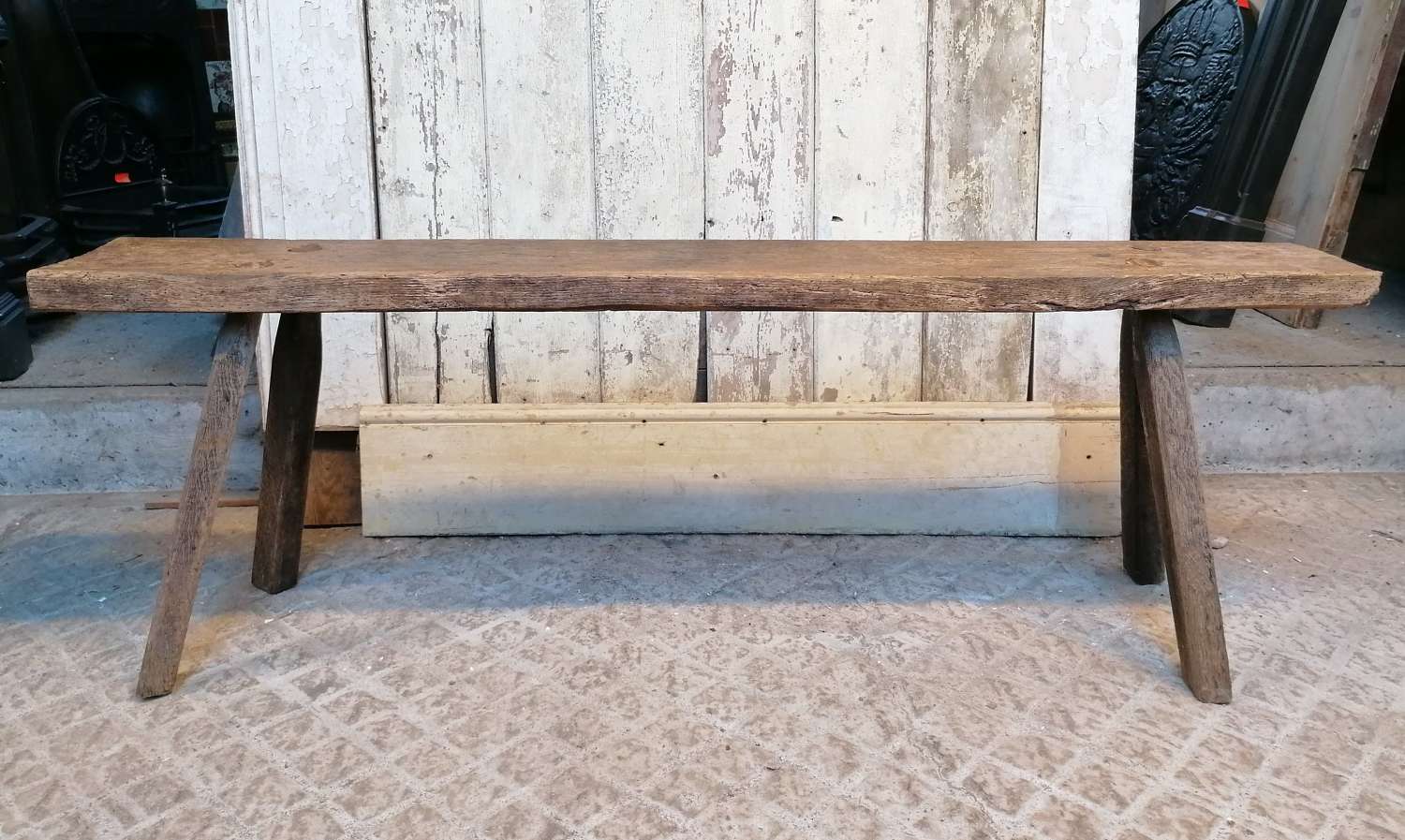 M1436 A RUSTIC RECLAIMED FARMHOUSE / COUNTRY STYLE OAK BENCH