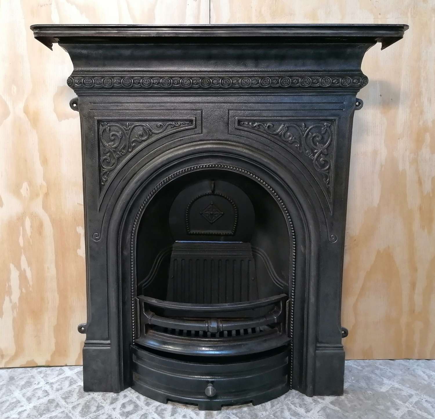 FC0115 ATTRACTIVE RECLAIMED REPRODUCTION CAST IRON COMBINATION FIRE