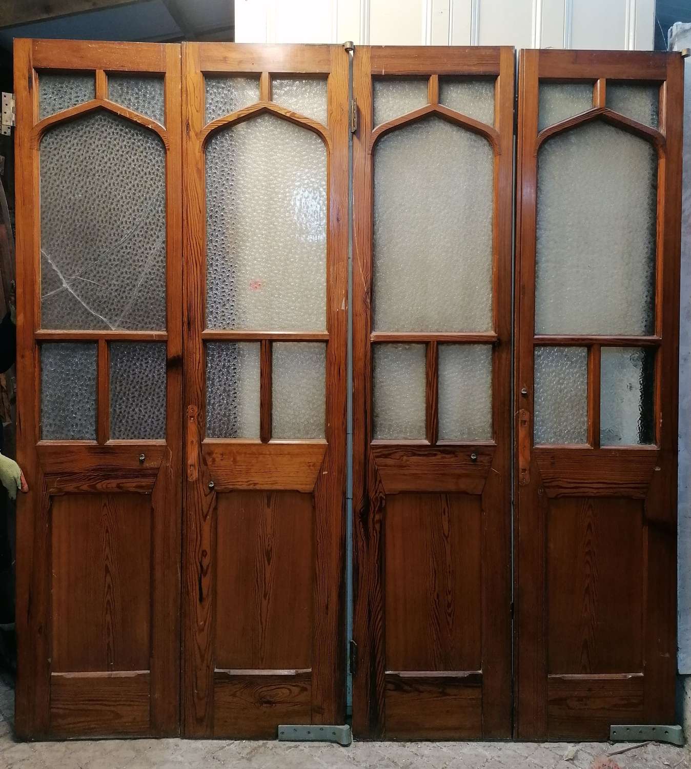 DP0381 2 PAIRS OF DOORS / 4 ROOM DIVIDERS VICTORIAN PITCH PINE