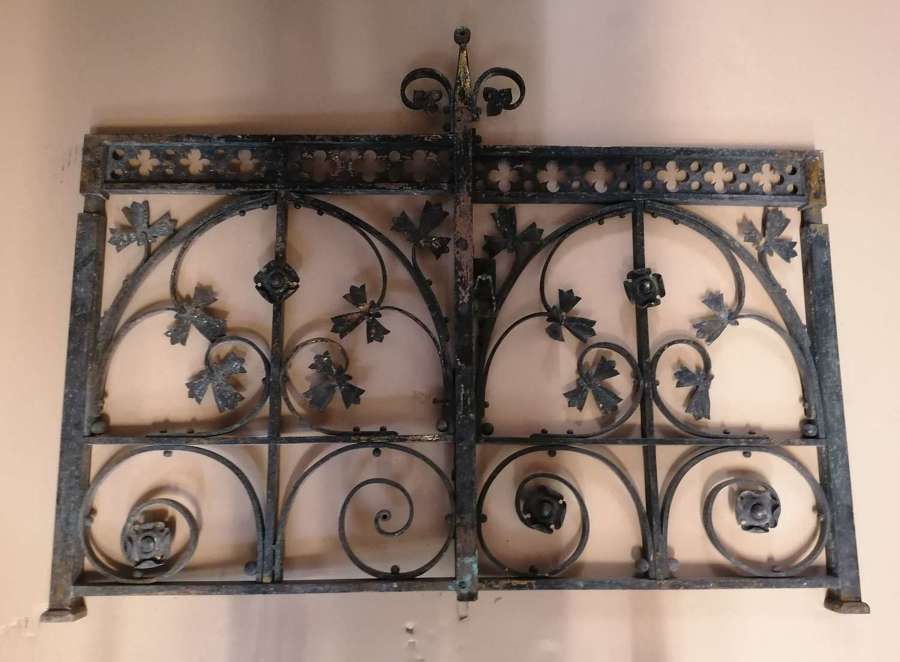 M1620 PAIR OF RECLAIMED SMALL DECORATIVE VICTORIAN BRASS CHURCH GATES