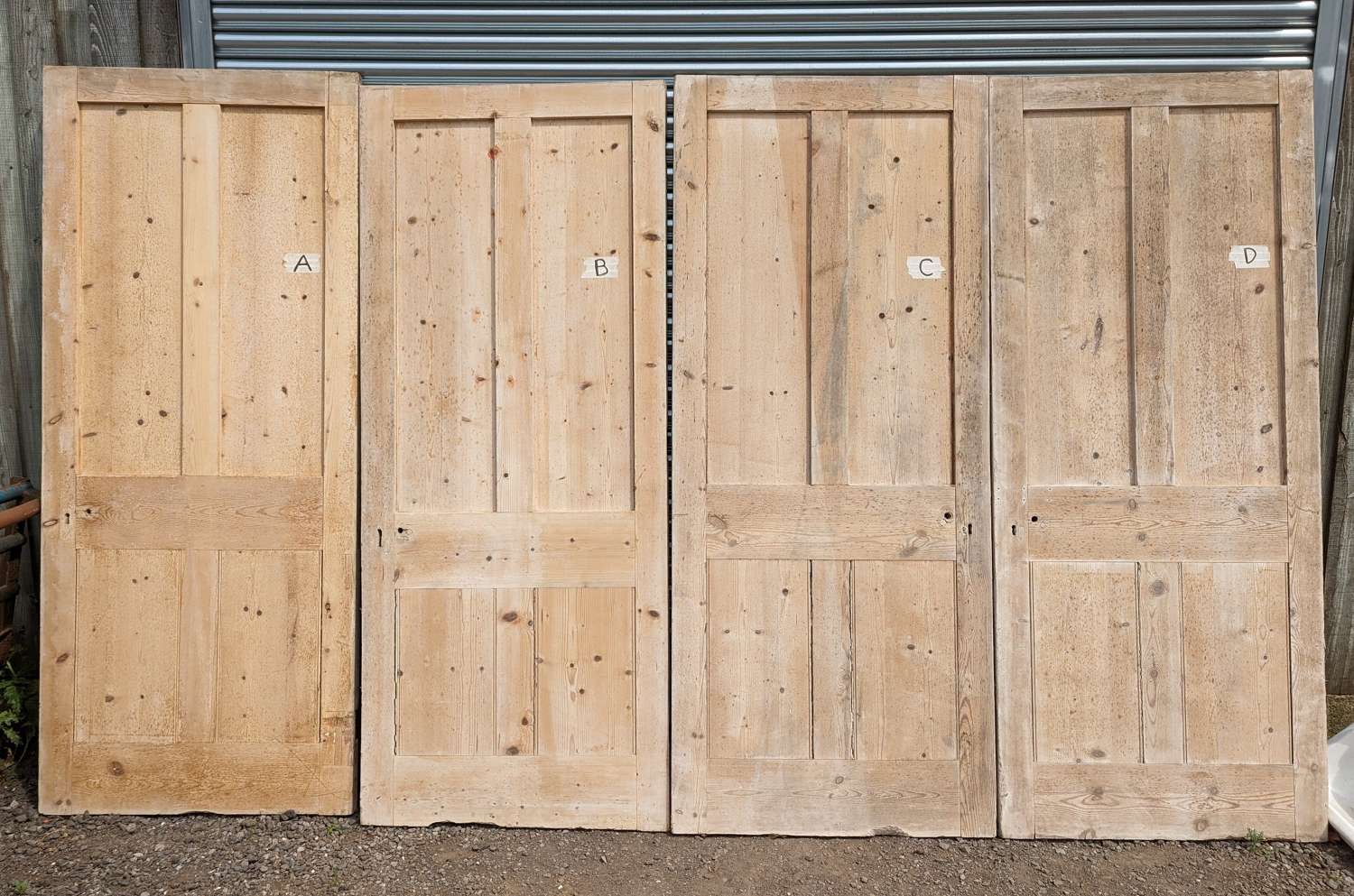 DI0800 4 RECLAIMED STRIPPED PINE INTERNAL DOORS SOLD SEPERATELY