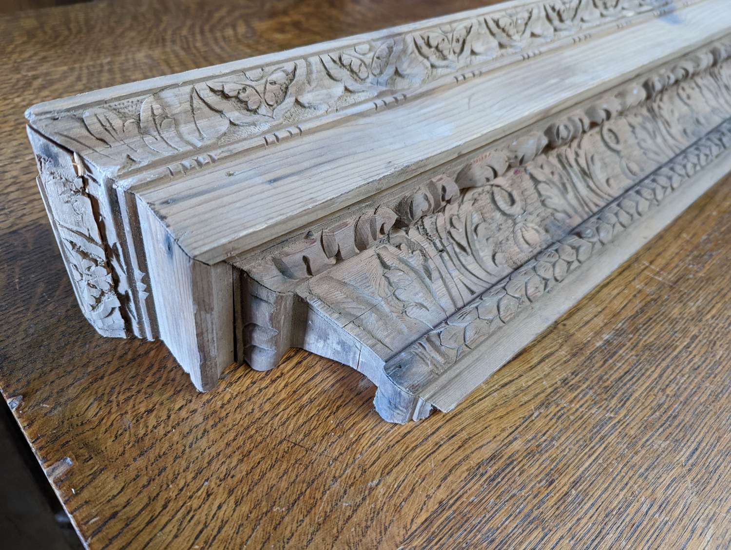 M1721 A RECLAIMED DECORATIVE CARVED PINE FIRE SECTION / MANTEL