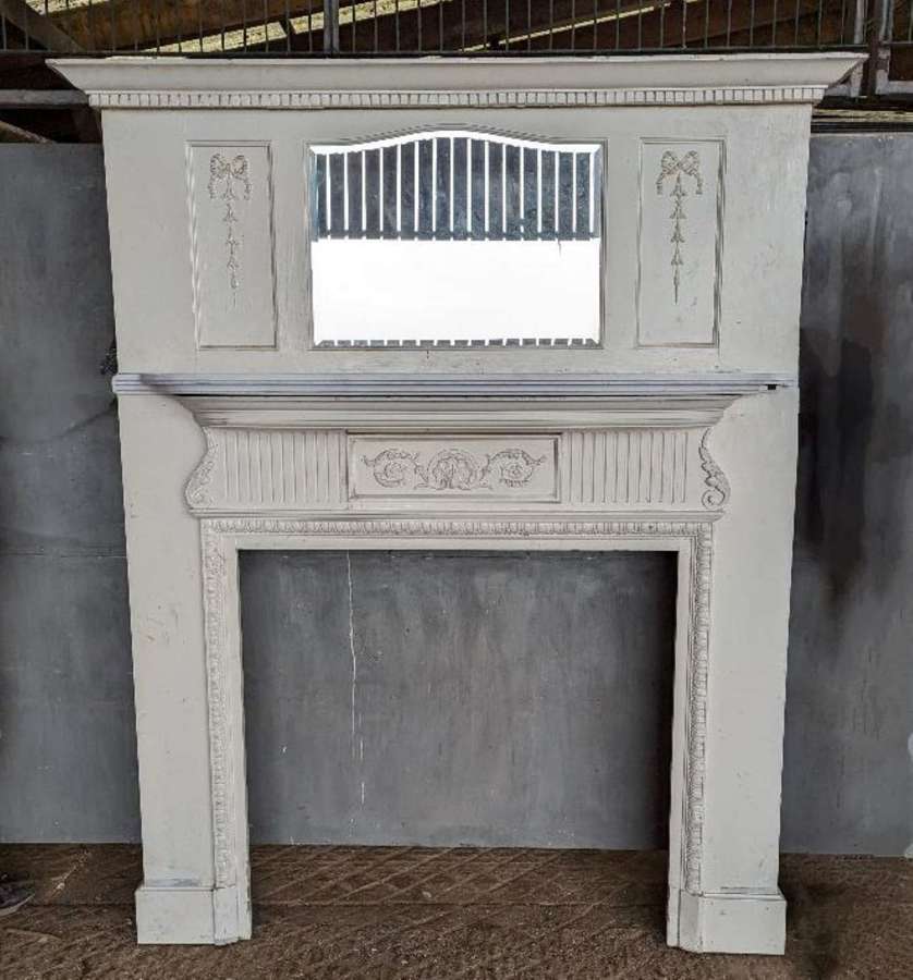 FS0249 LARGE RECLAIMED ANTIQUE NEO-GEORGIAN PAINTED PINE FIRE SURROUND