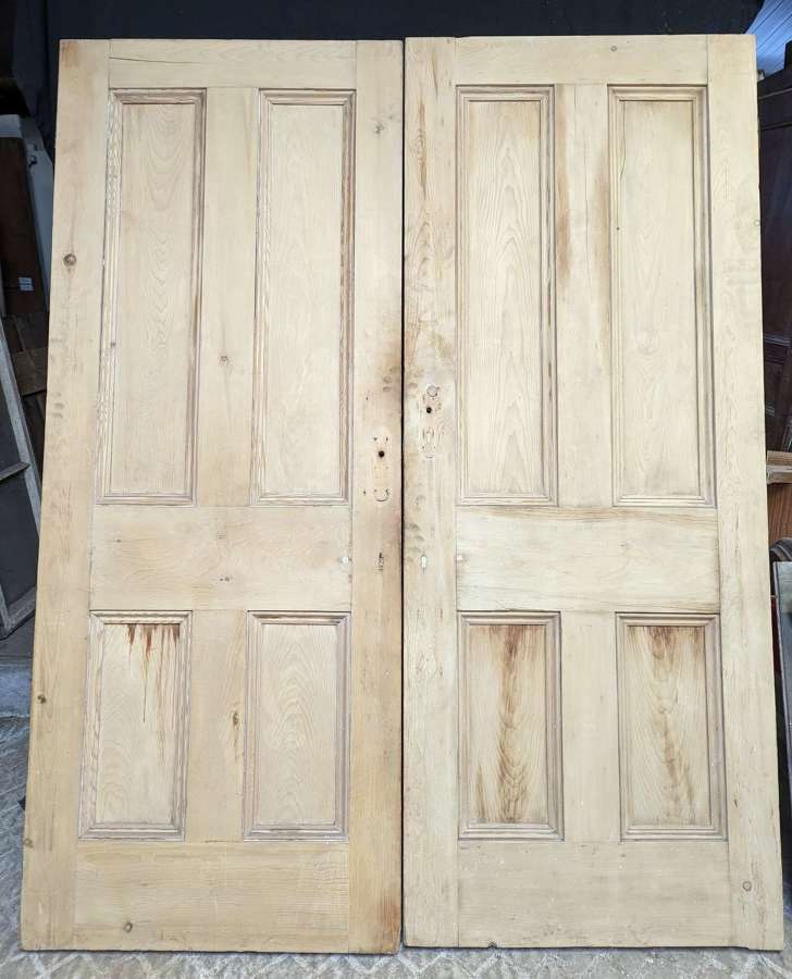 DP0446 TWO RECLAIMED 4 PANEL STRIPPED PINE INTERNAL DOORS FOR PAIR
