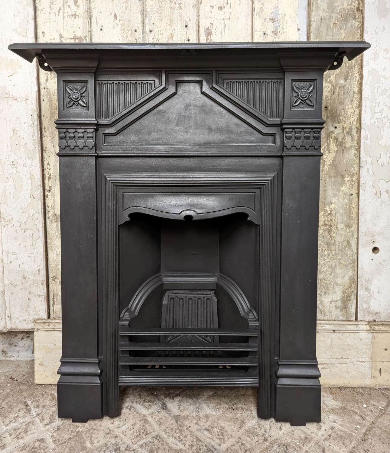FC0179 LARGE RECLAIMED REPRODUCTION CAST IRON COMBINATION FIRE