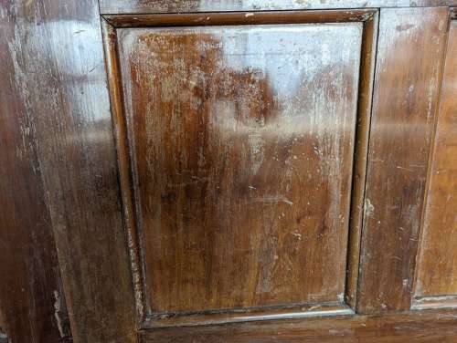 DP0455 TWO RECLAIMED 6 PANEL MAHOGANY INTERNAL DOORS FOR USE AS A PAIR