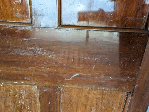 DP0455 TWO RECLAIMED 6 PANEL MAHOGANY INTERNAL DOORS FOR USE AS A PAIR
