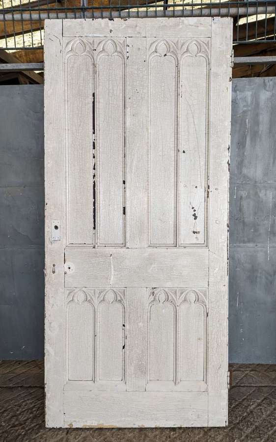 DB0757 A FINE QUALITY RECLAIMED HAND CARVED GOTHIC PINE DOOR