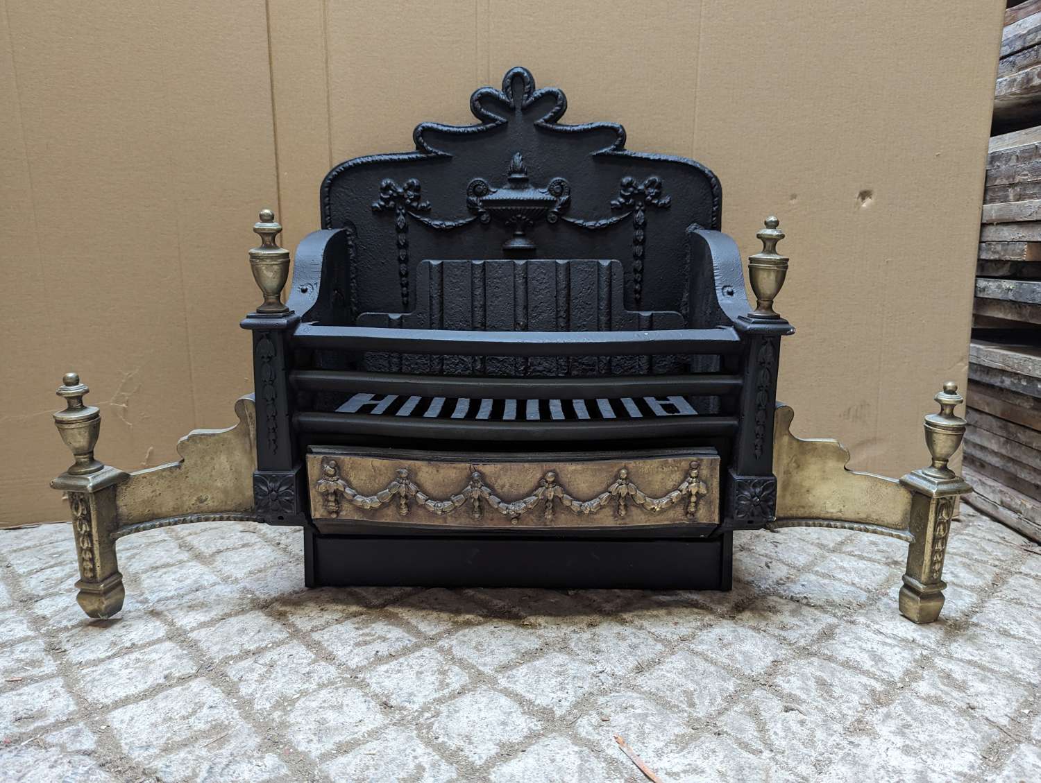 FB0128 A RECLAIMED REPRODUCTION CAST IRON AND BRASS FIRE REGISTER
