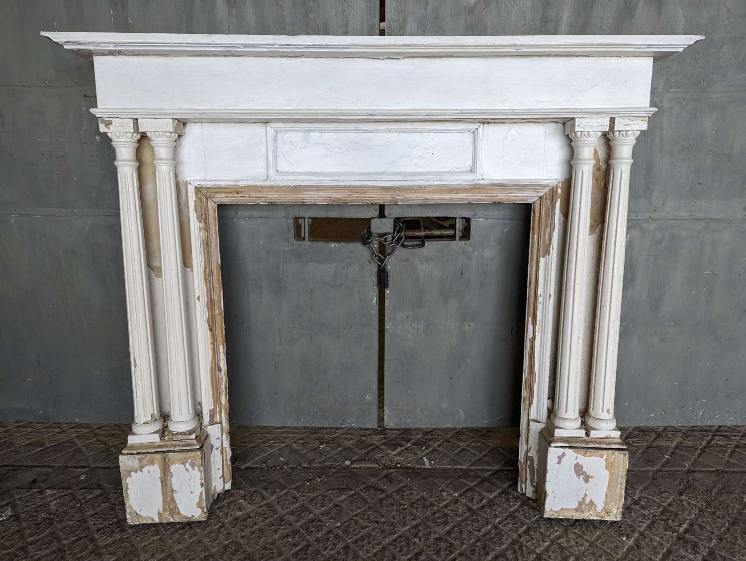 FS0282 VERY LARGE EDWARDIAN PAINTED PINE FIRE SURROUND FOR RESTORATION