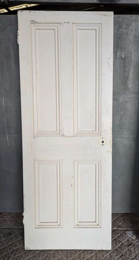 DI0900 A RECLAIMED 4 PANEL PAINTED PINE INTERNAL DOOR