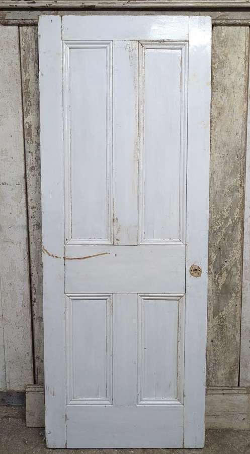 DI0961 A RECLAIMED 4 PANEL PAINTED PINE INTERNAL DOOR