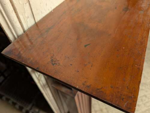 FS0402 AN ELEGANT RECLAIMED ANTIQUE MAHOGANY FIRE SURROUND