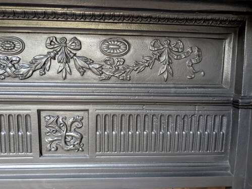 FS0423 A VERY LARGE ELEGANT RECLAIMED VICTORIAN CAST IRON FIRE SURROUND