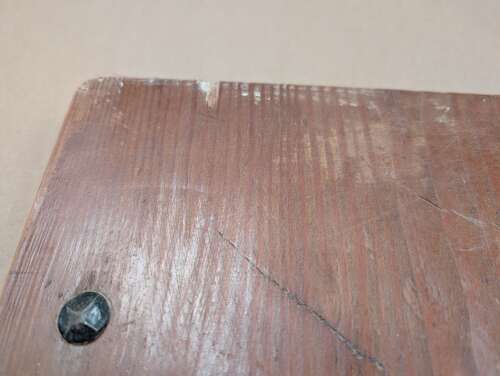DI0995 A RECLAIMED PITCH PINE INTERNAL PLANK DOOR
