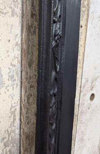 FT0042 A RECLAIMED ANTIQUE CAST IRON FIRE TRIM / WOOD BURNER TRIM