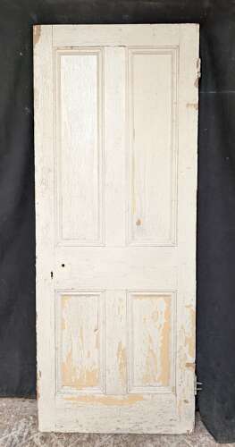 DI1059 A RECLAIMED PAINTED PINE FOUR PANEL INTERNAL DOOR