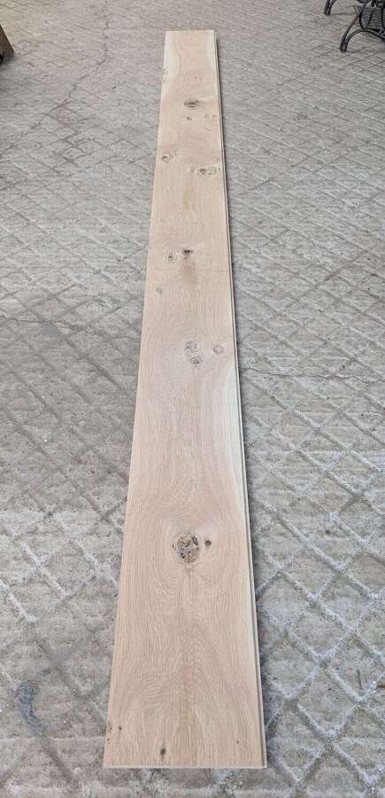 M2329 SOLID OAK PLANKS, FLOOR BOARDS, 23cm x 300cm x 2.2cm. T & G.