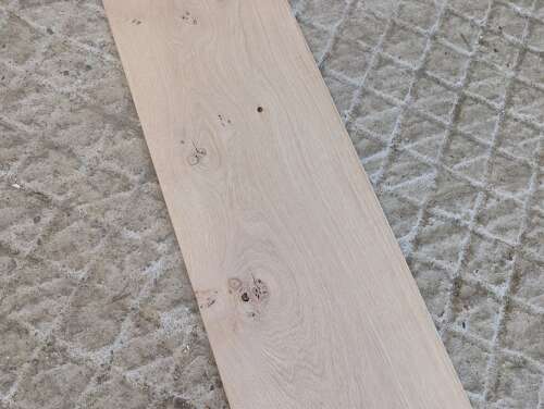 M2330 SOLID OAK PLANKS, FLOOR BOARDS, 28cm x 300cm x 2.2cm. T & G.