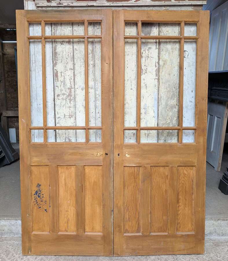 DP0581 A PAIR OF RECLAIMED EDWARDIAN CARDIFF INTERNAL DOORS
