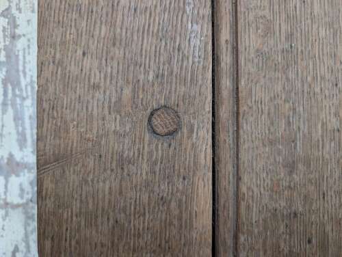 DB0798 A RECLAIMED SOLID OAK INTERNAL / EXTERNAL DOOR